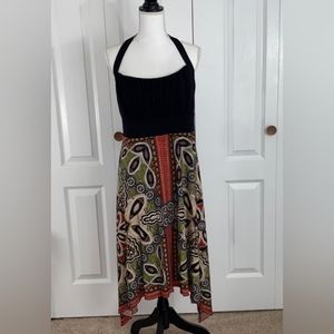 Very comfortable, 17.5" breast 31.5" Length